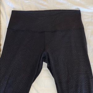 Lululemon Align Leggings w Black pattern